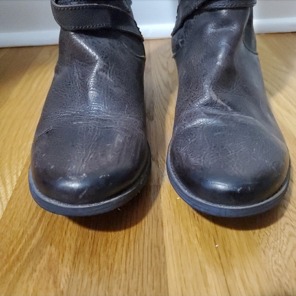 Kenneth Cole Reaction brown riding boots - Picture 4 of 10